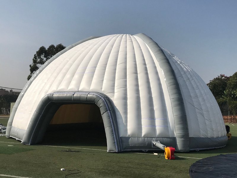 vidéo gonflable_dome_tent_for_outdoor_exhibition_event