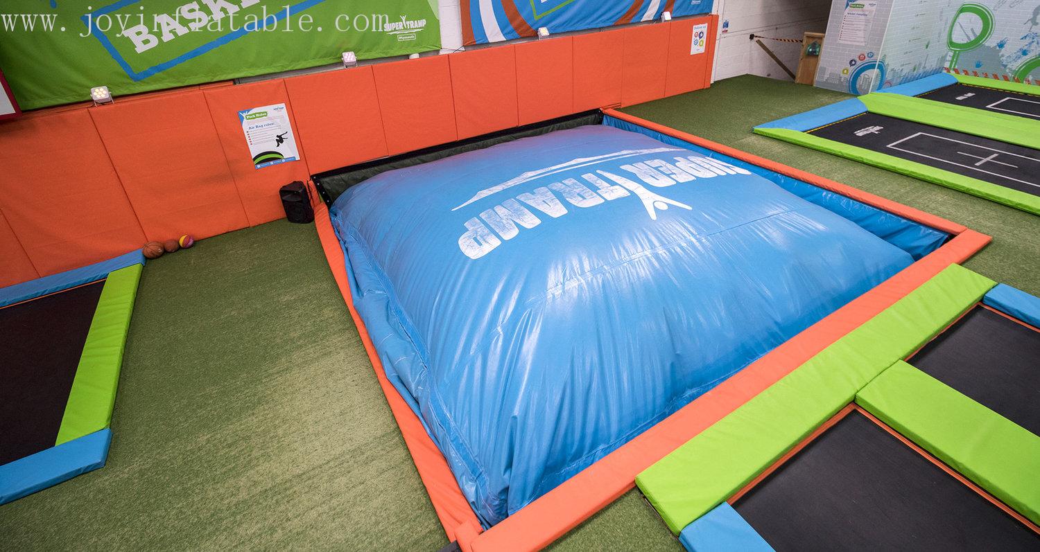 JOY inflatable stunt landing mats customized for child-2