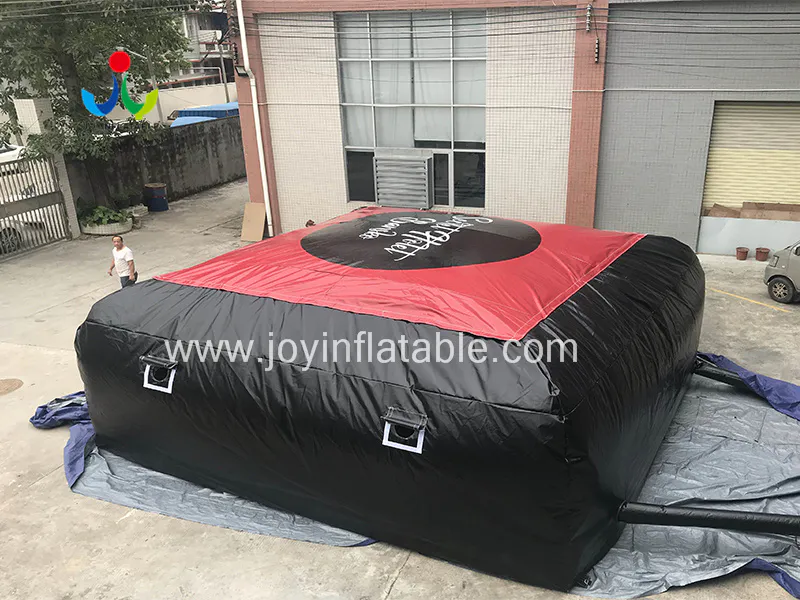 Inflatable Air Bag Pillow For Stunt Sport video