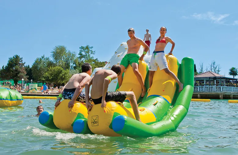 JOY inflatable blow up water park wholesale for kids