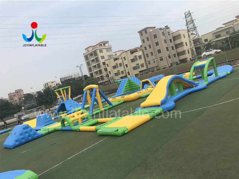 bouncy inflatable floating water park personalized for kids-1
