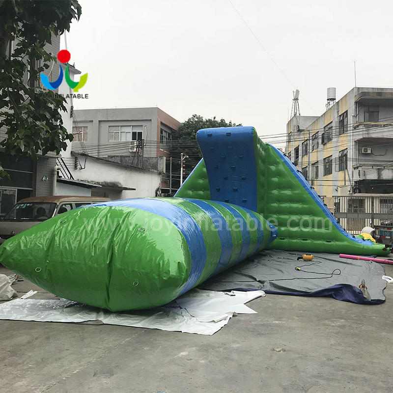 Inflatable Floating Water Slide Floating park with Inflatable Jumping Pillow For Adults