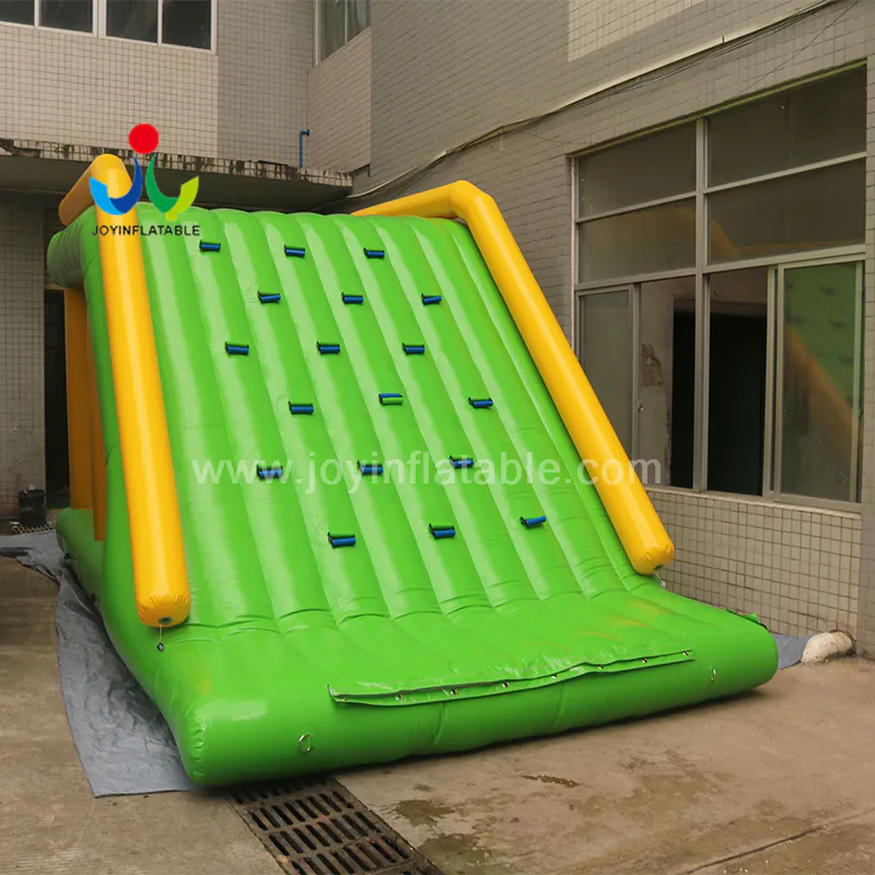 Outdoor Amusement Water Theme Inflatable Sea Island Floating Obstacle Park