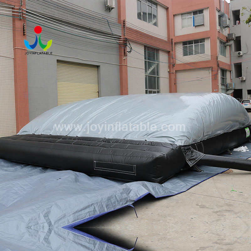 Inflatable Jumping Pit AirBag For Bicycle Extreme Sports Project