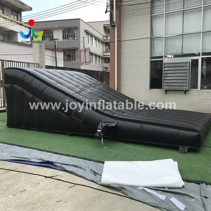 Inflatable Ramped Air Bag Landing For The Dirt Bike Training