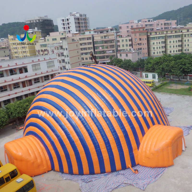 Большая надувная зимняя палатка для мероприятий на открытом воздухе