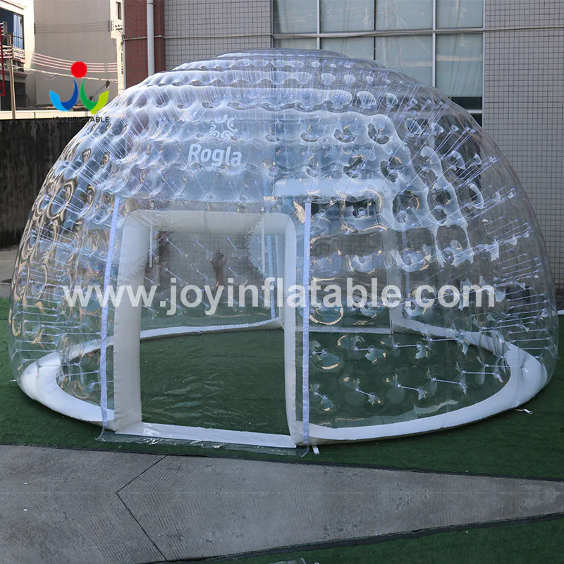 Transparent Inflatable Igloo For Catering On Terraces Of Restaurants