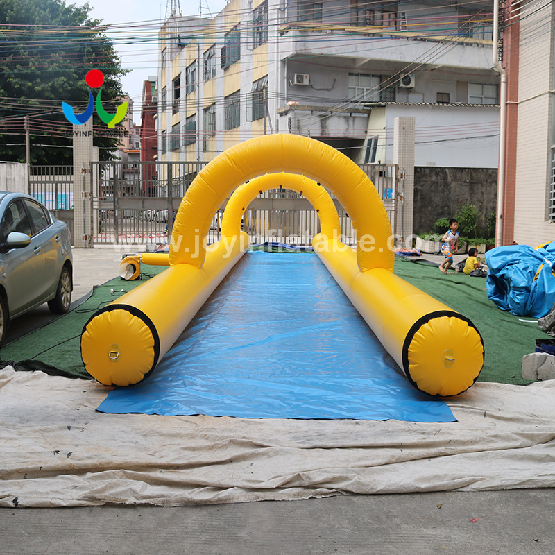 Glissière gonflable d'une voie de jeu d'eau de 64 mètres de long avec la piscine