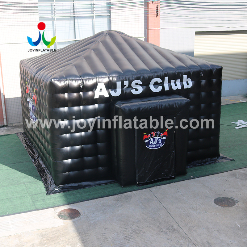 Индивидуальная на открытом воздухе непромокаемая передвижная черная надувная палатка-куб кино