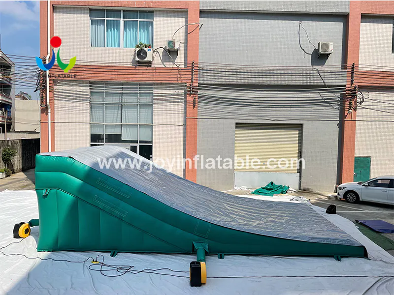 Freestyle Stunt  Inflatable Landing Airbag Ramp Pad Sloped Bike Parks Video