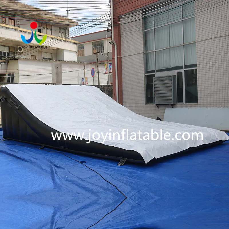 Extreme Sport Premium Safe Inflatable Stunt Airbag For MTB / BMX