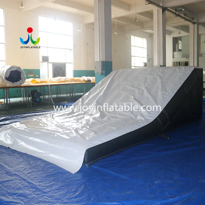 JOY Inflatable fmx airbag landing manufacturer for sports