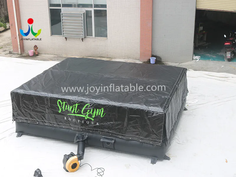 Extreme Sport Inflatable Stunt Jump Airbag For Free Fall Landing Video