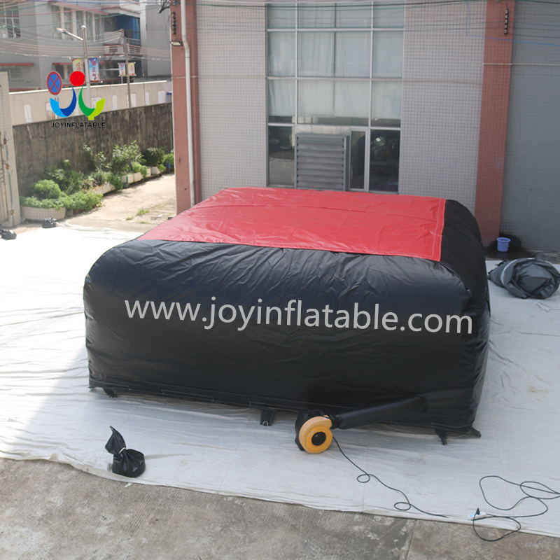 Высококачественная изготовленная на заказ надувная подушка безопасности для трюков для прыжков на продажу