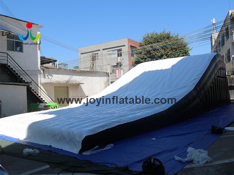 Quality airbag jump landing factory price for skiing-1
