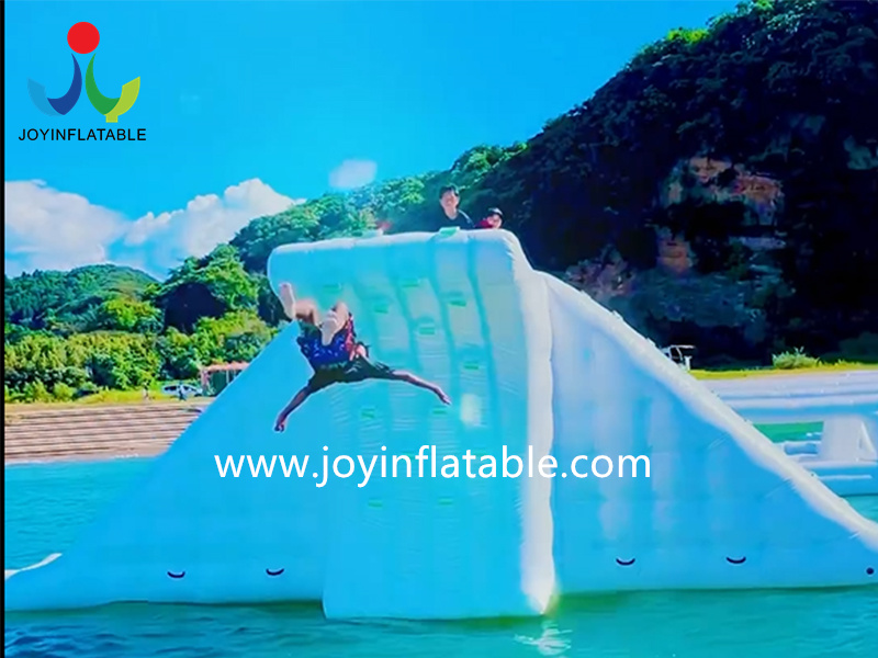 JOY Inflatable blow up trampoline maker for children-5